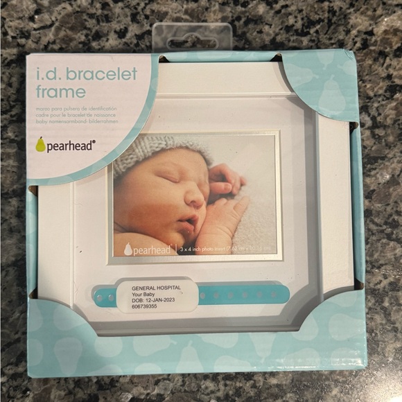 Pearhead Other - Blue and White Hospital Bracelet Baby Frame, Pregnancy Journal